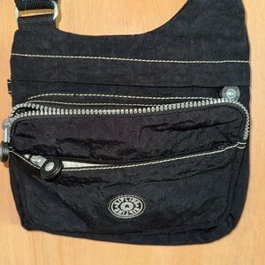 Kipling crossbody